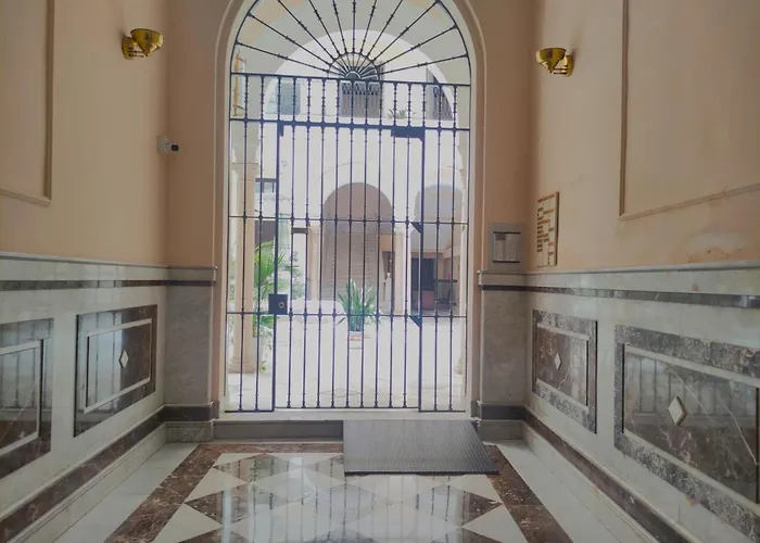 Palacio De Los Marqueses De Monsalud
